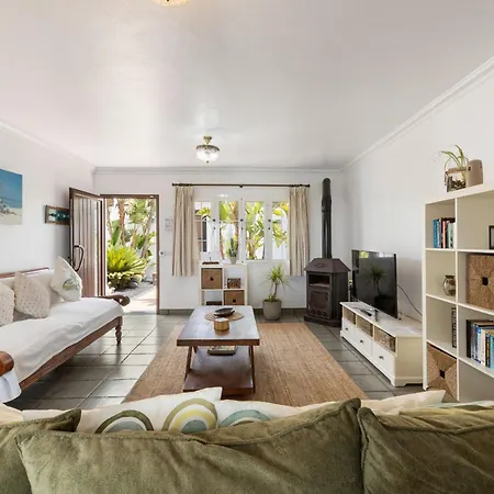 ヴィラ Casa Strelitzia By Escape *