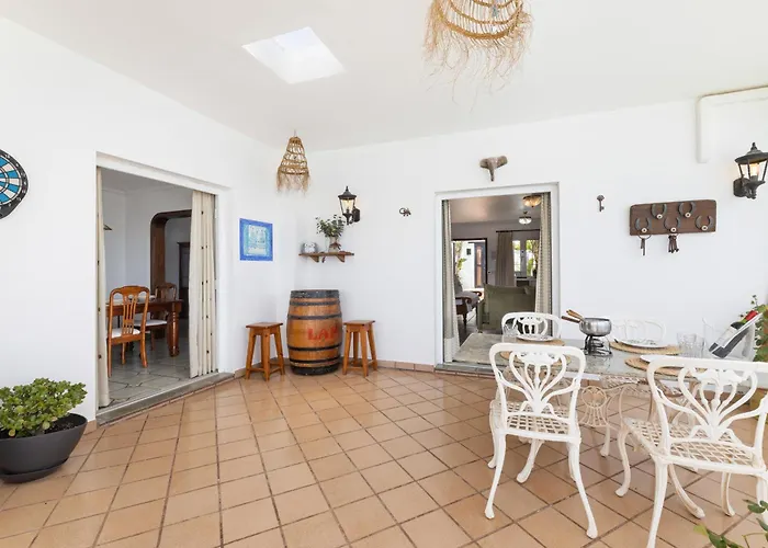 Casa Strelitzia By Escape Villa