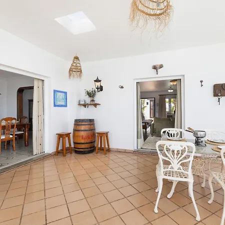 Casa Strelitzia By Escape Villa